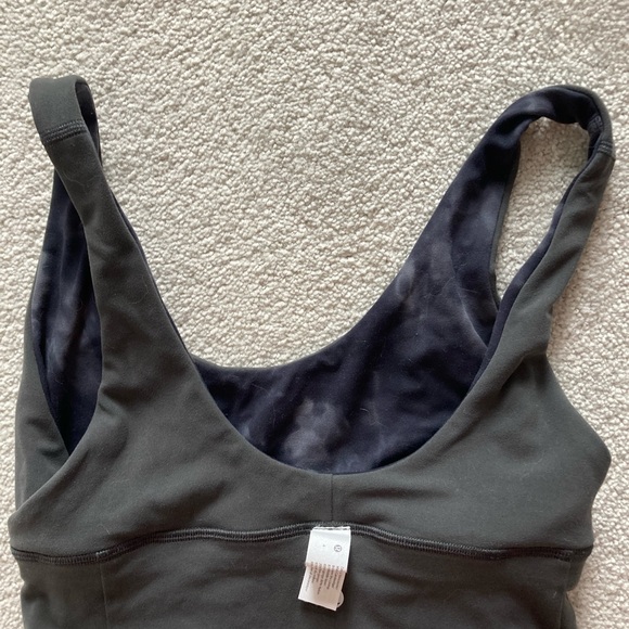 Lululemon align sports bra *reversible*! - Picture 3 of 4